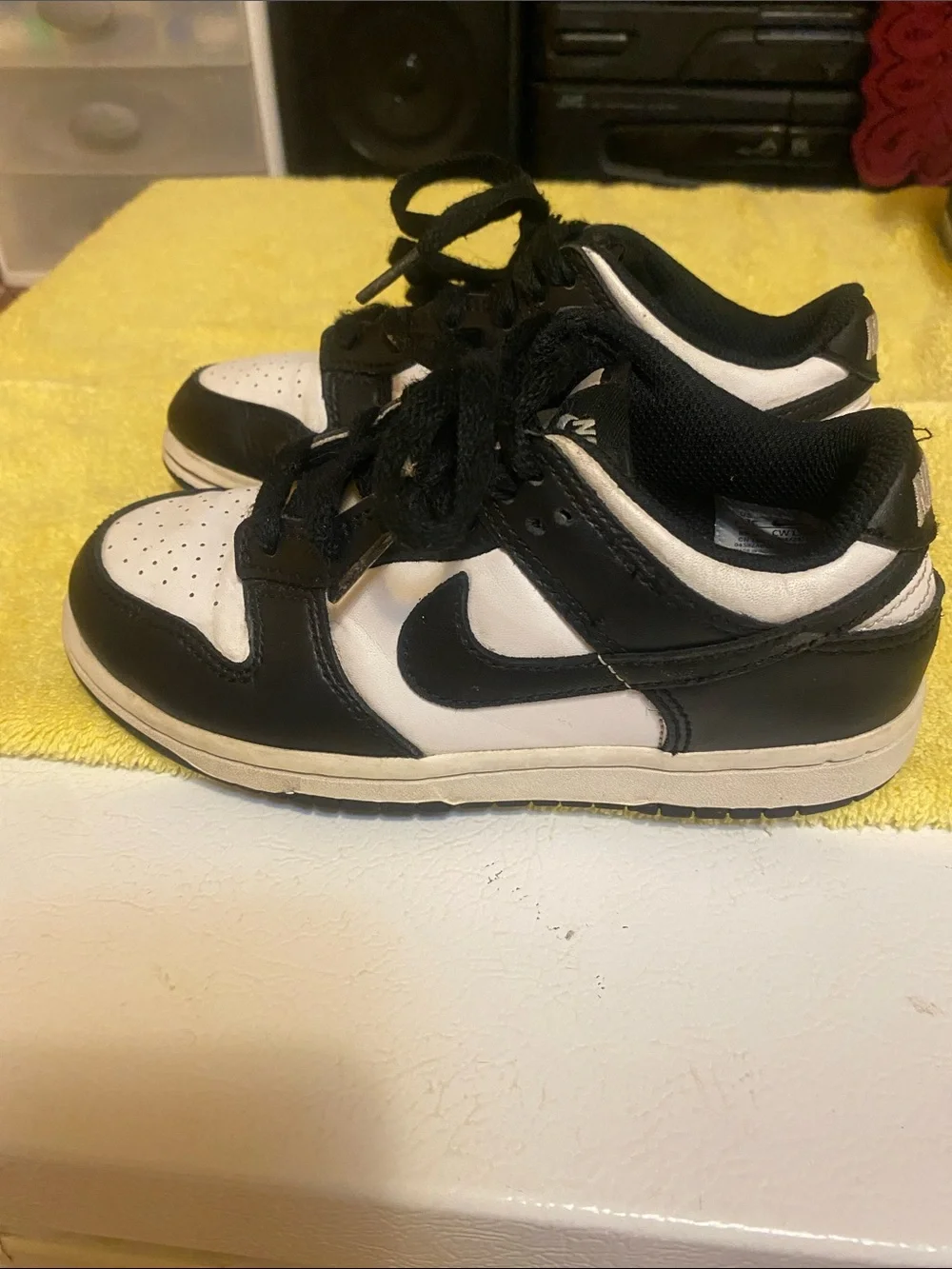 Nike Kids Black and White Low Top Sneakers